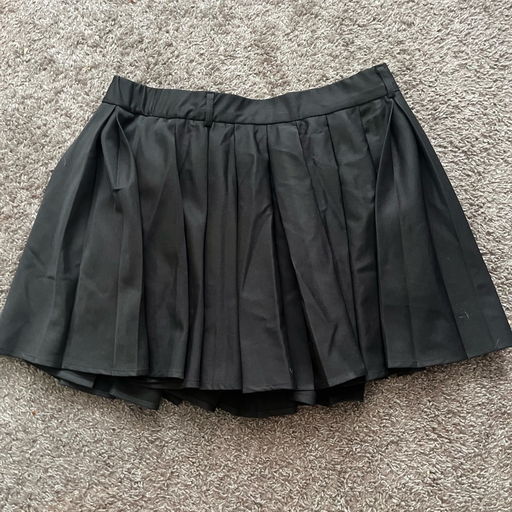 Gray Pleated Skirt